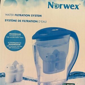 Norwex Blue Water Filtration Pitcher
